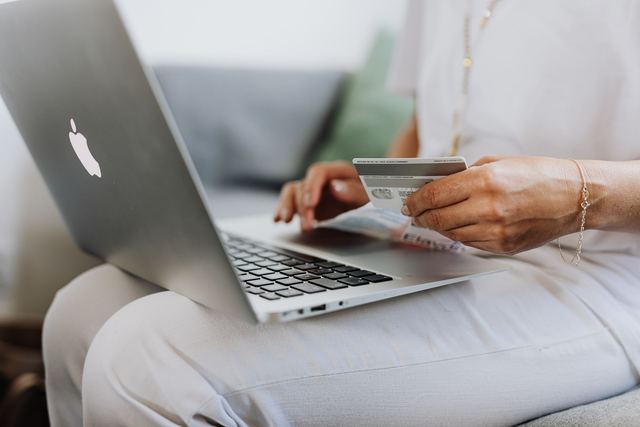 Les enjeux du sales enablement pour votre équipe commerciale Les enjeux du sales enablement pour votre équipe commerciale